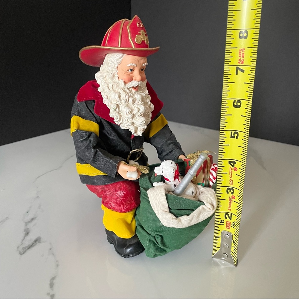 Firefighter Santa with Puppy Dalmatian - Possible Dreams Clothtique by Dept. 56 - Picture 9 of 10
